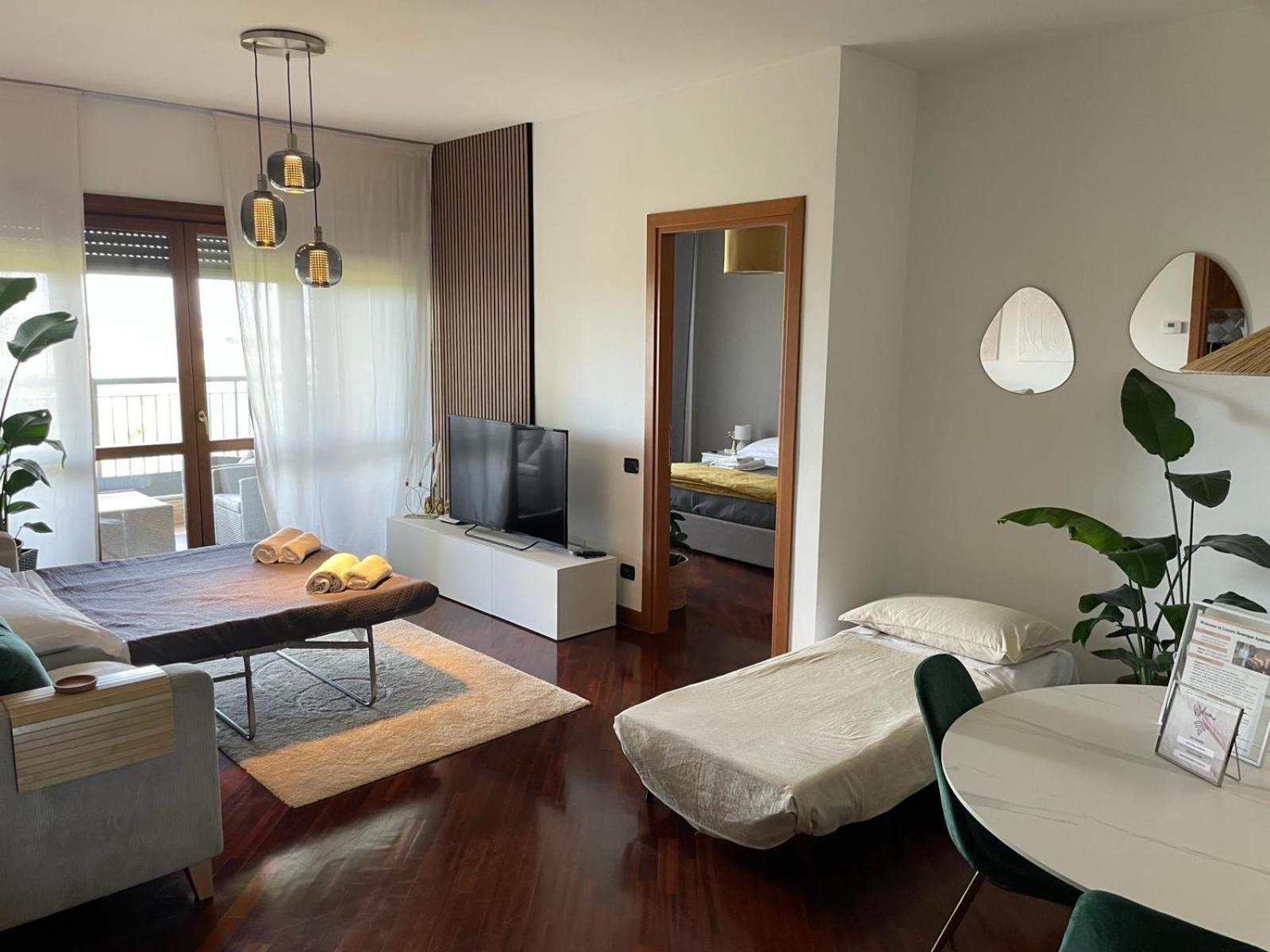 Luxury Boutique Apartment Fiumicino Luaran gambar