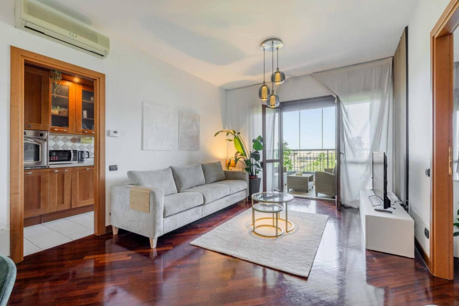 Luxury Boutique Apartment Fiumicino Luaran gambar