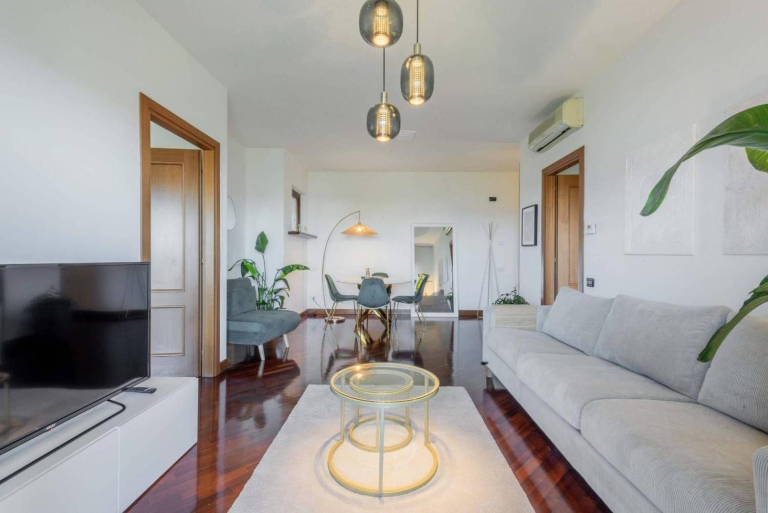 Luxury Boutique Apartment Fiumicino Luaran gambar